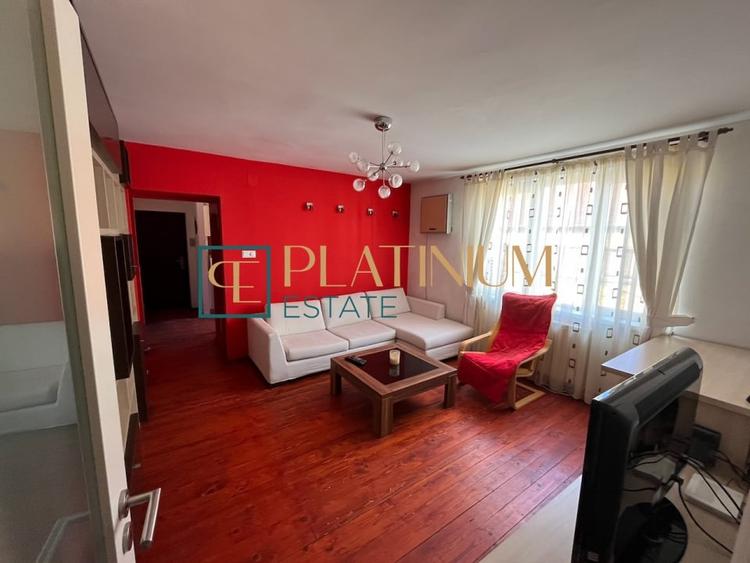 Apartament cu 2 camere semidecomandat, mobilat în Semicentral