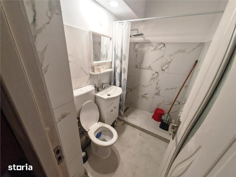 Apartament cu 2 camere semidecomandat în Dacia