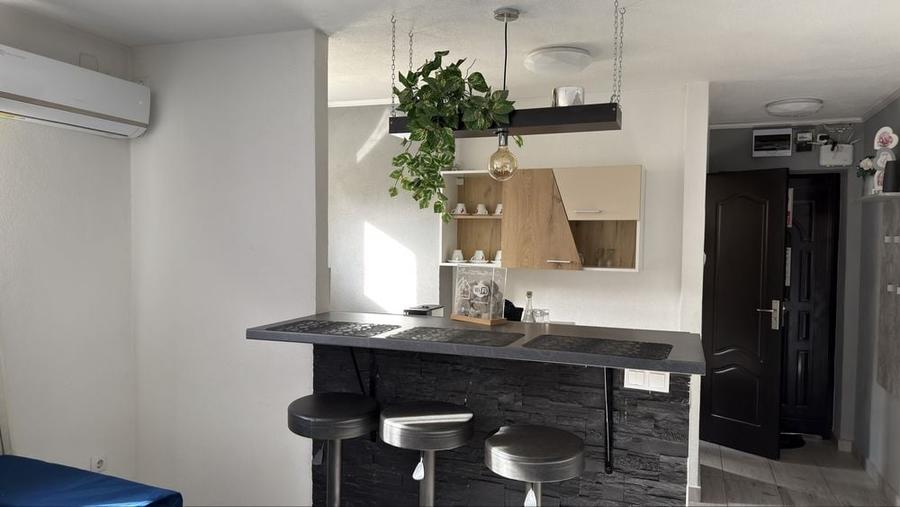 Apartament cu 2 camere decomandat, mobilat în Praid