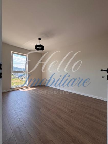 Apartament cu 2 camere semidecomandat în Florești