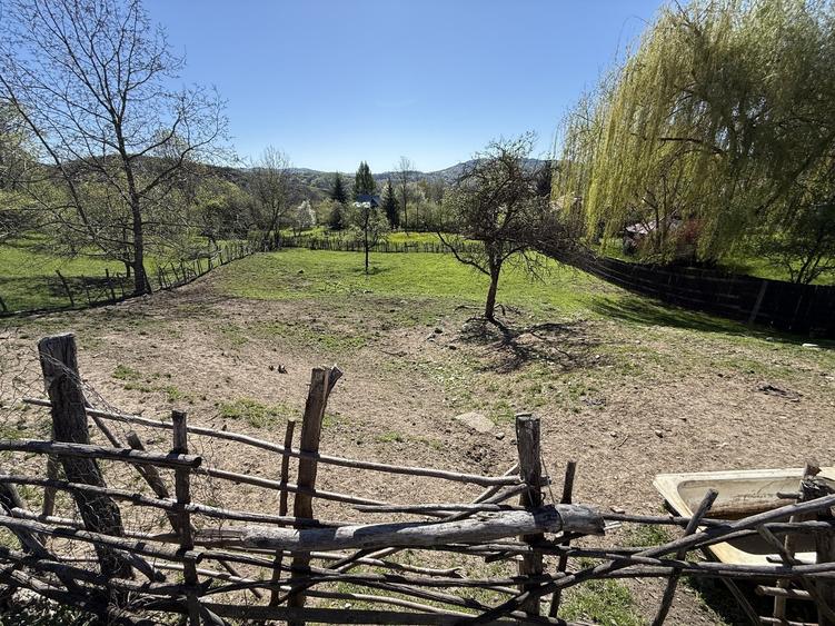 Teren intravilan de 1121 mp, în Valea Târsei