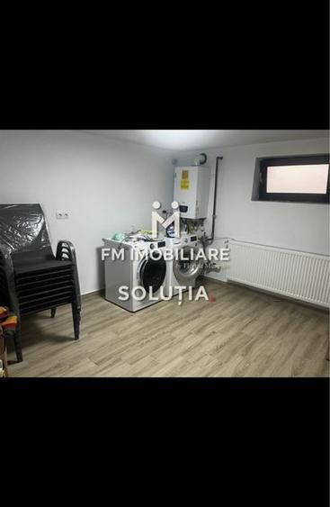 Casă cu 5 camere cu Canalizare în Berchez
