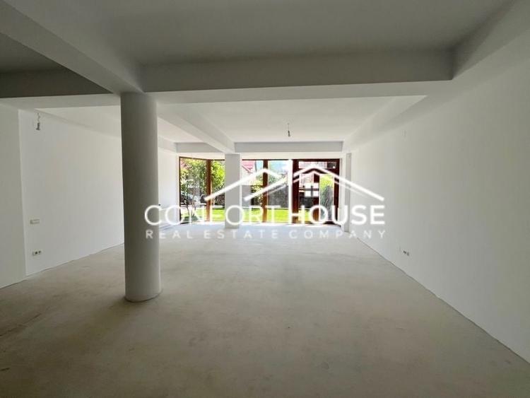 Duplex cu 6 camere cu Canalizare în Iancu Nicolae