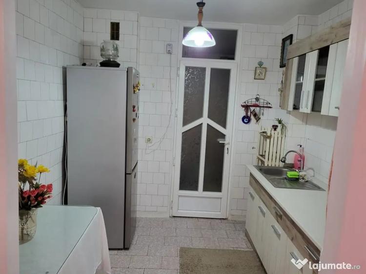 Apartament cu 2 camere decomandat în Brazda lui Novac