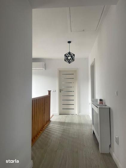 Casă cu 4 camere cu Teren 500 Mp în Baciu