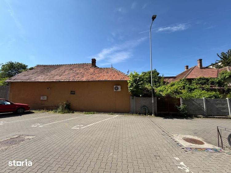 Casă cu 3 camere cu Teren 636 Mp în Cetate