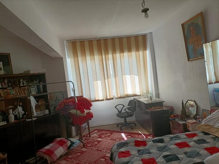 Apartament cu 2 camere semidecomandat în Ultracentral