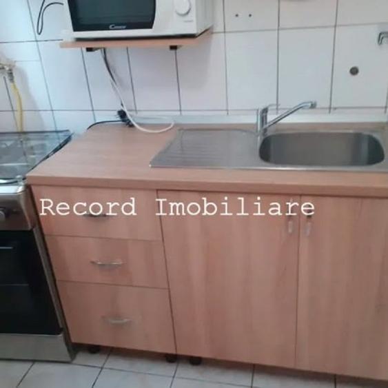 Garsonieră semidecomandată în Mărăști