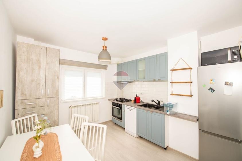 Apartament cu 2 camere decomandat, mobilat în Dristor