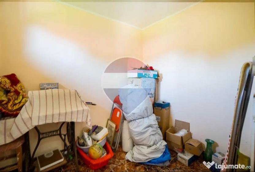 Casă cu 3 camere cu Teren 565 Mp în Zizin