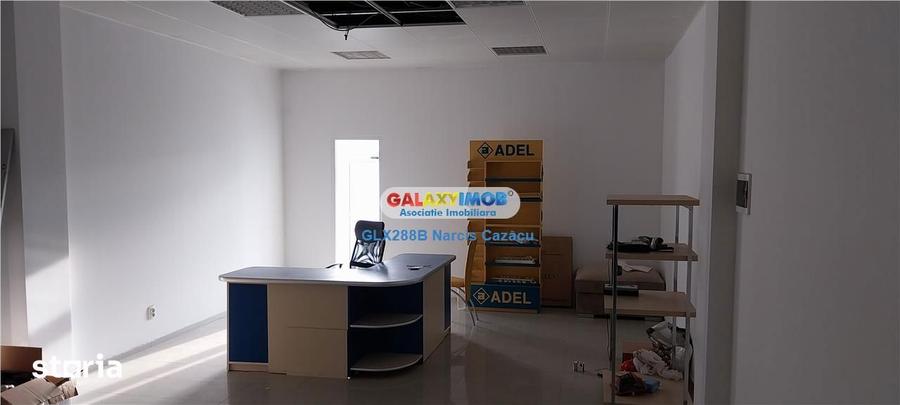 Spațiu comercial, de 100 mp, în Central
