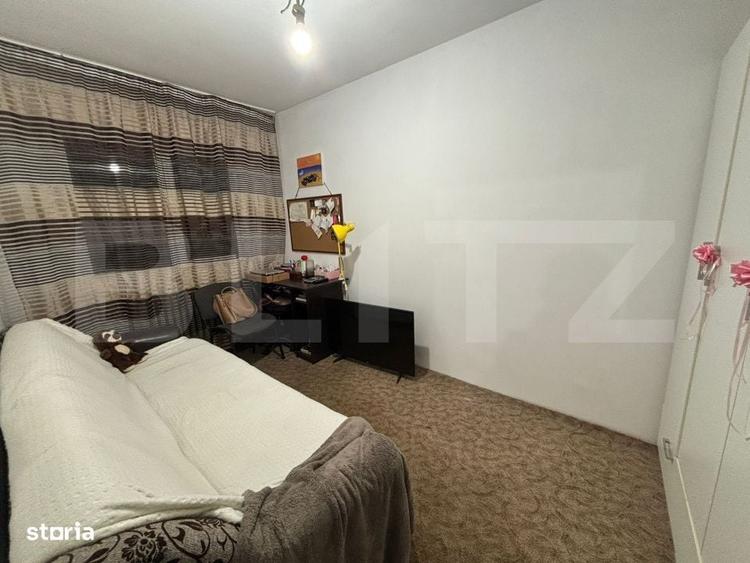 Apartament cu 3 camere nedecomandat în Podu Roș