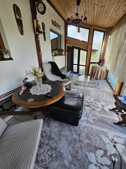 Casă cu Teren 1020 Mp în Teșila