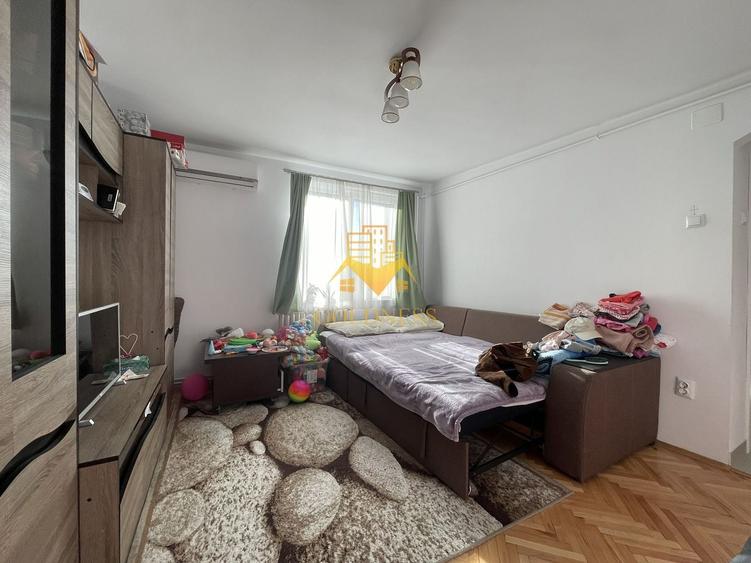 Apartament cu 2 camere semidecomandat, mobilat în Gheorgheni