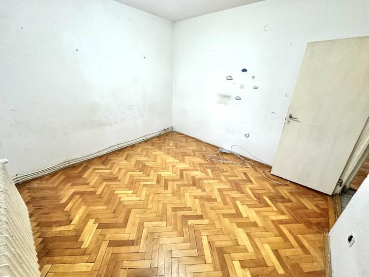 APARTAMENT 2 CAMERE I CETATE ZONA CLOSCA I NERENOVAT I BLOC CARAMIDA I - 8