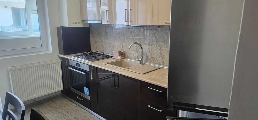 Apartament cu 3 camere în Central