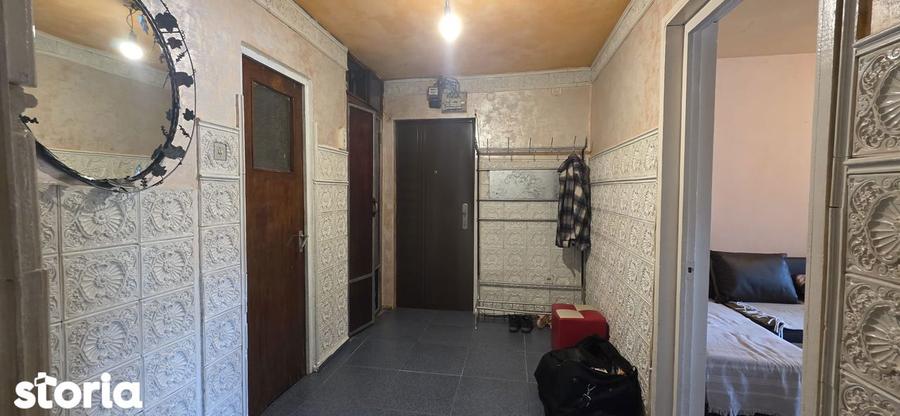 Apartament cu 4 camere decomandat în Tomis Nord
