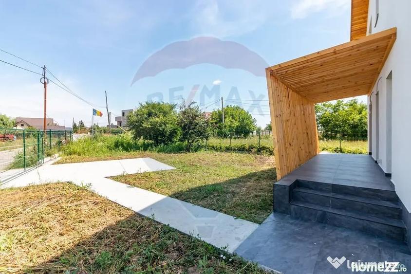 Casă cu 4 camere cu Teren 450 Mp în Săbăreni