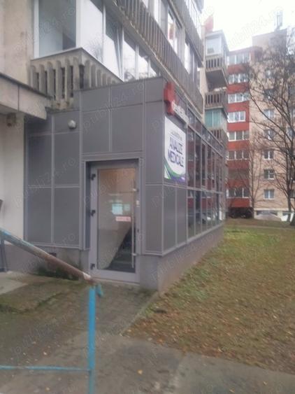 Spațiu comercial, de 92 mp, în Tudor