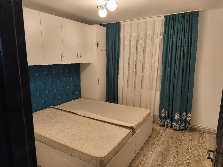 Apartament cu 3 camere decomandat în Cetate