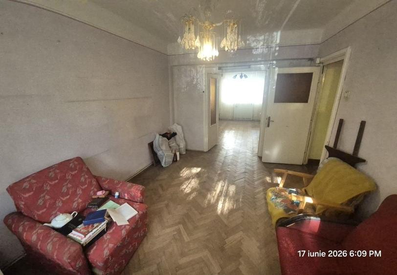Proprietar,apartamanet ultracentral 2 camere parter inalt - 1