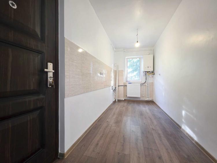 Vand apartament 2 camere, parter, in Deva. - 7