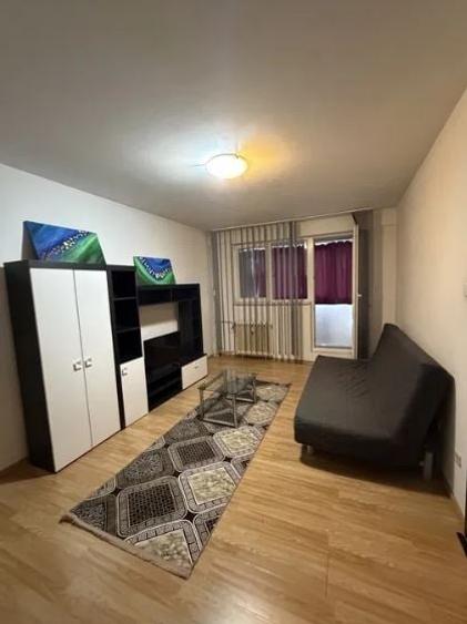 Apartament cu 2 camere decomandat, mobilat în Decebal