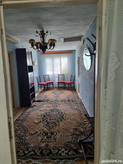 Casă cu 5 camere în Aluniș
