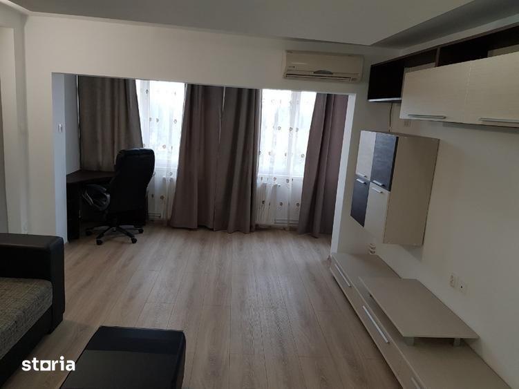 Apartament cu 2 camere în Lipovei