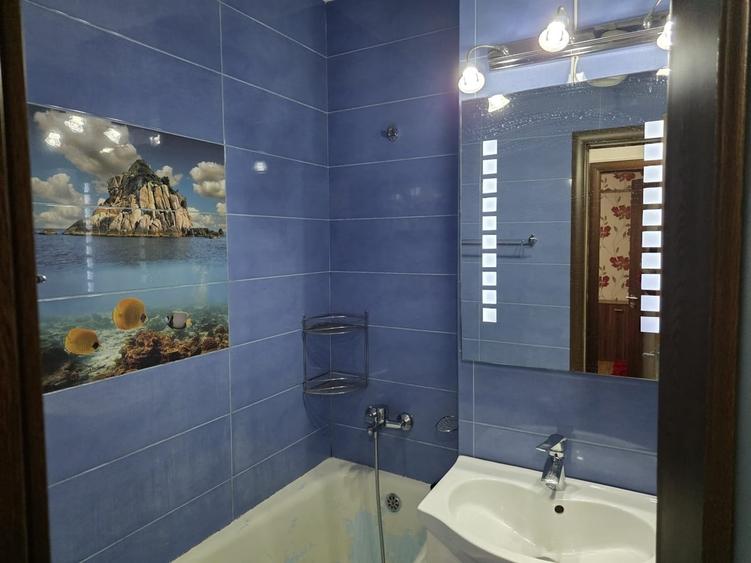 Apartament cu 3 camere decomandat în Gorjului