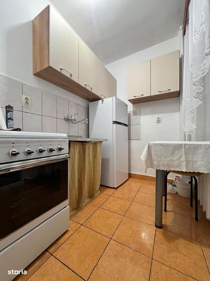 Apartament tip C, decomandat, o camera et.2 Central, zona Piata Mare - 10