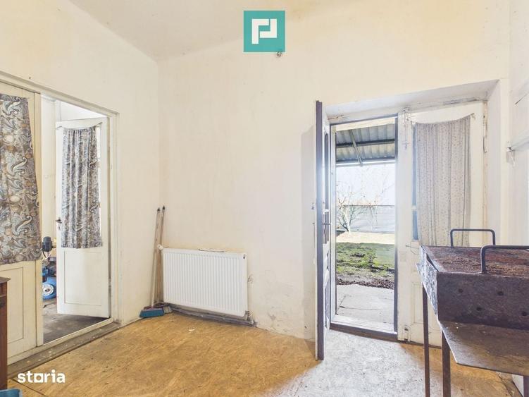Spațiu comercial, de 225 mp, în Covaci