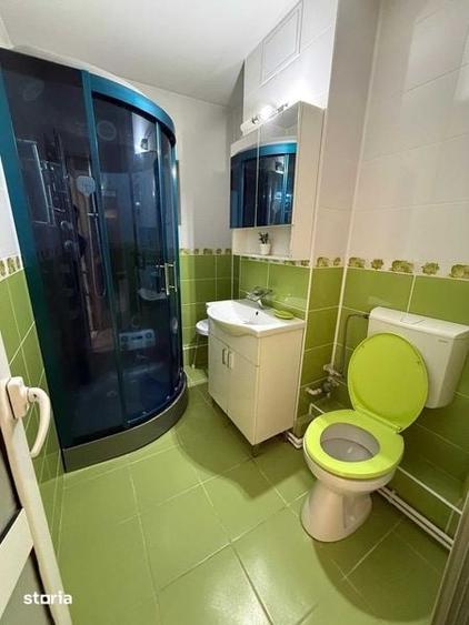 Vand apartament 3camere - 3