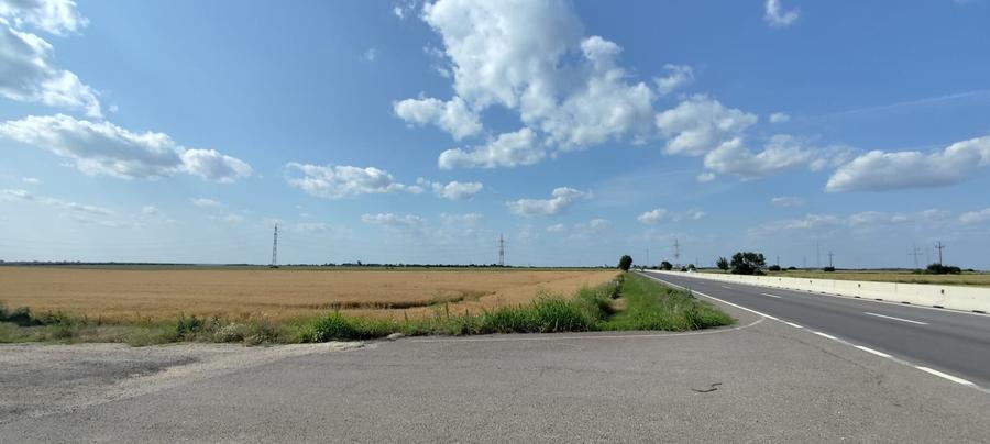 Teren Construcții intravilan de 400000 mp, în Călugăreni
