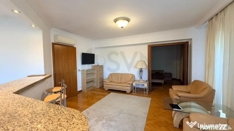 Apartament cu 3 camere semidecomandat în Primăverii