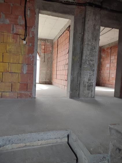 Casă cu 6 camere cu Teren 500 Mp în Pantelimon