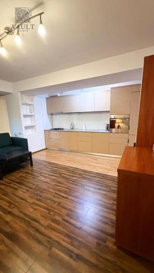 Apartament cu 2 camere semidecomandat, mobilat în Vitan