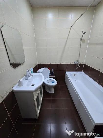 Apartament cu 2 camere decomandat în Sebastian