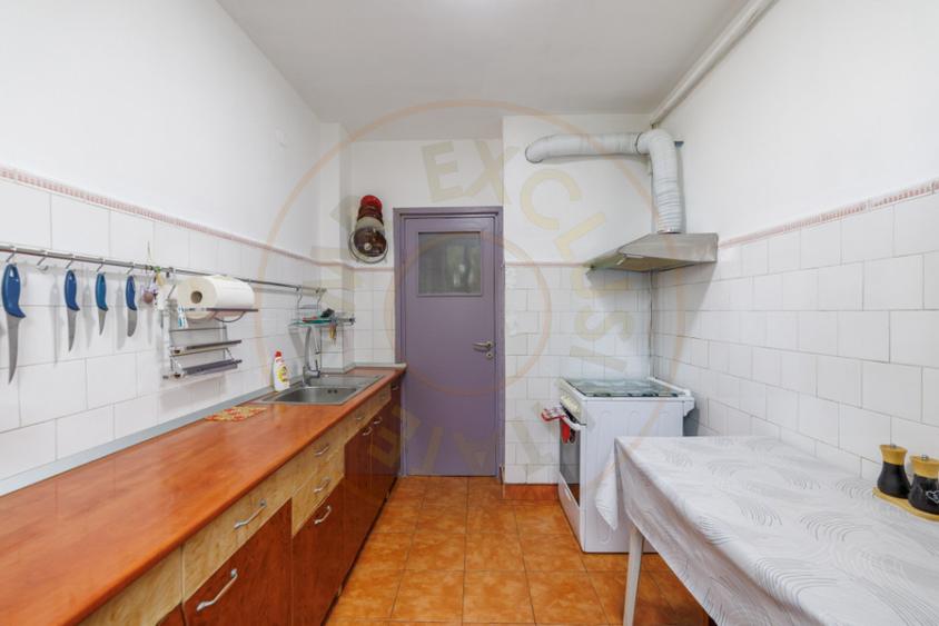 Apartament cu 2 camere semidecomandat în Central
