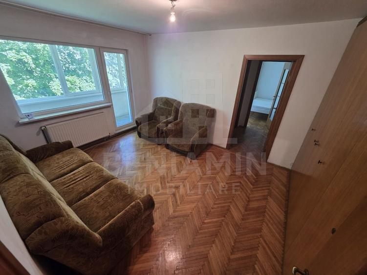 Apartament cu 2 camere semidecomandat în Astra