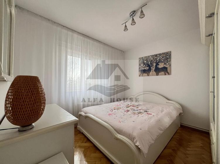 Apartament cu 3 camere decomandat în Central