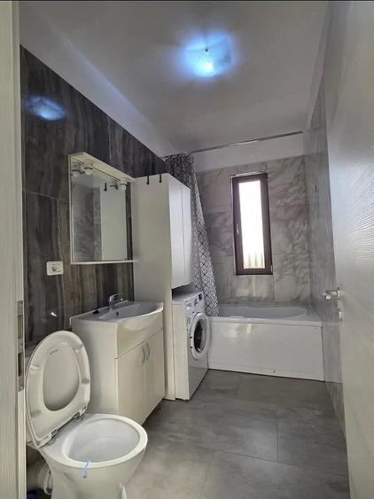 Apartament cu 2 camere decomandat în Exterior Vest