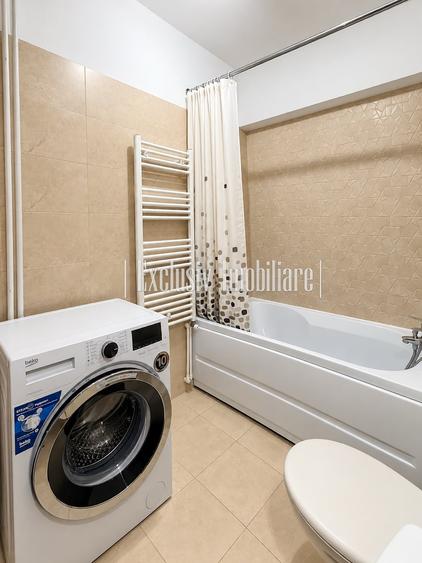 Apartament cu 3 camere în Tomis II