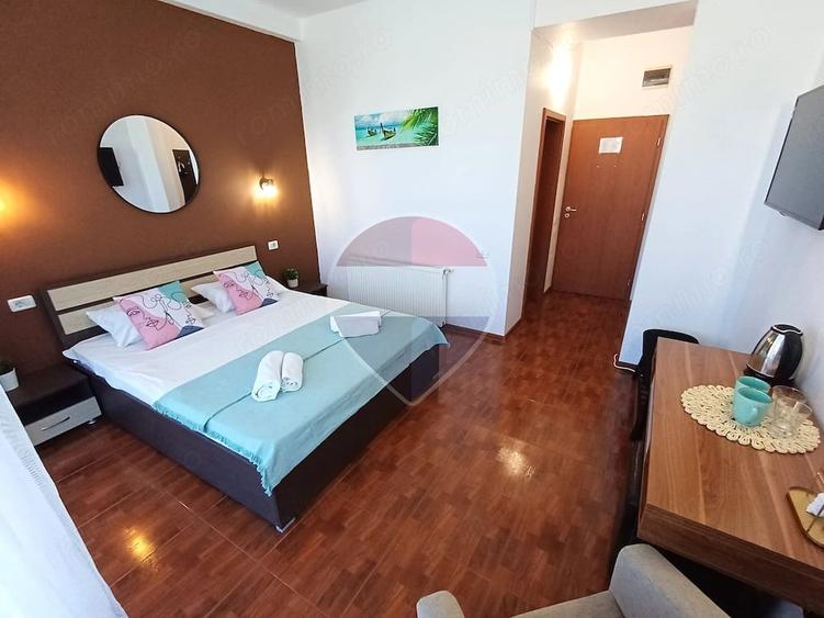 Casă cu 15 camere cu Teren 499 Mp în Nord