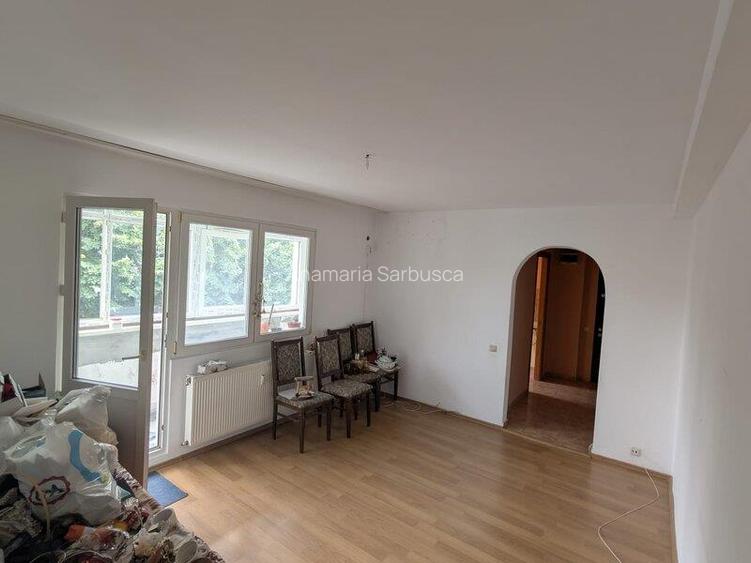 Apartament 3 camere, Gorjului