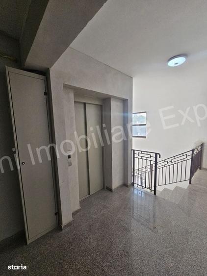 Apartament cu 3 camere în Curtea de Argeș