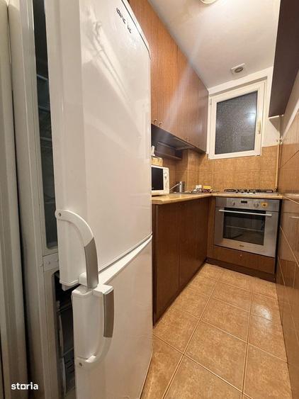 Apartament cu 2 camere, mobilat în Romană