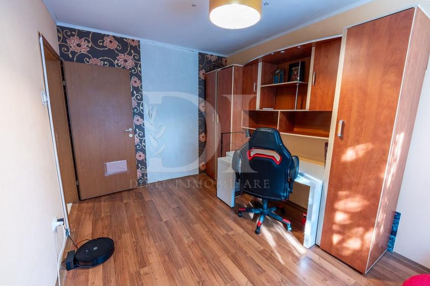 Apartament cu 3 camere semidecomandat, mobilat în Mănăștur