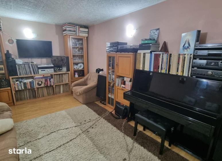 Apartament cu 4 camere în Nicolina