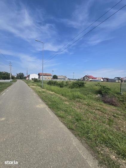 Teren de 600 mp, în Botiz